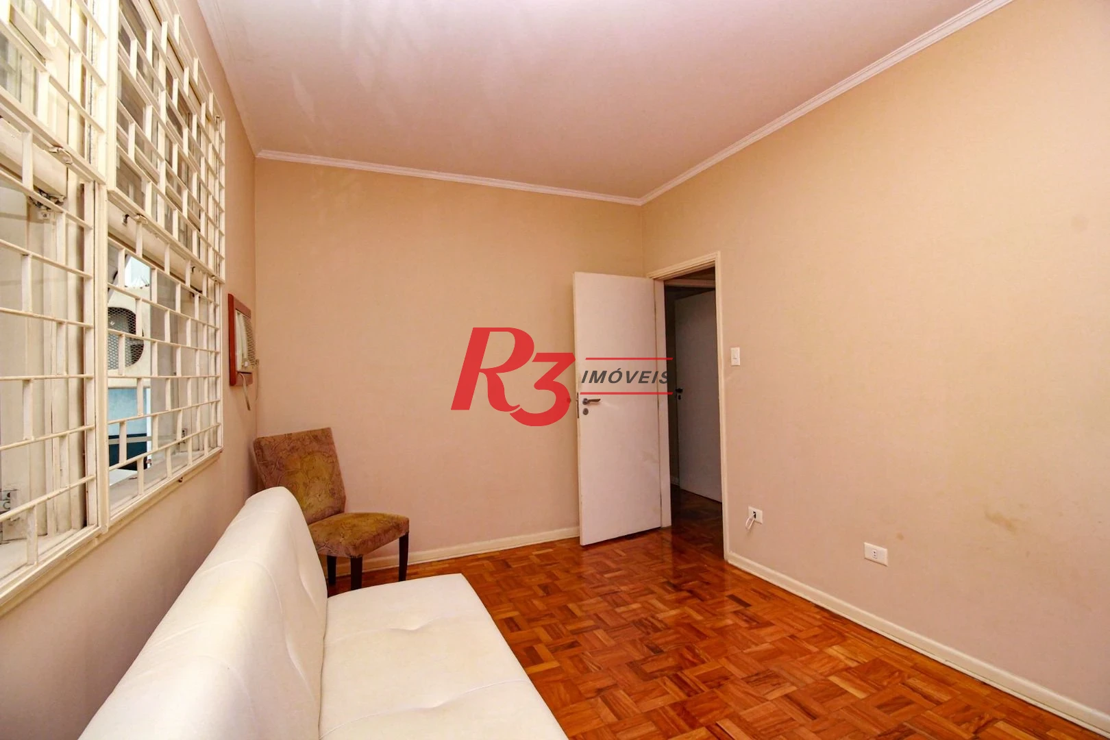 Casa com 4 dormitórios à venda, 228 m² - Ponta da Praia - Santos/SP
