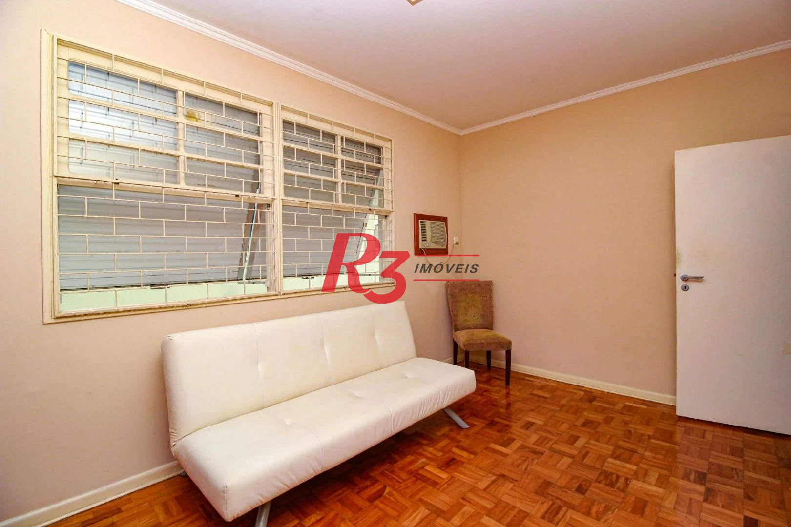 Casa com 4 dormitórios à venda, 228 m² - Ponta da Praia - Santos/SP