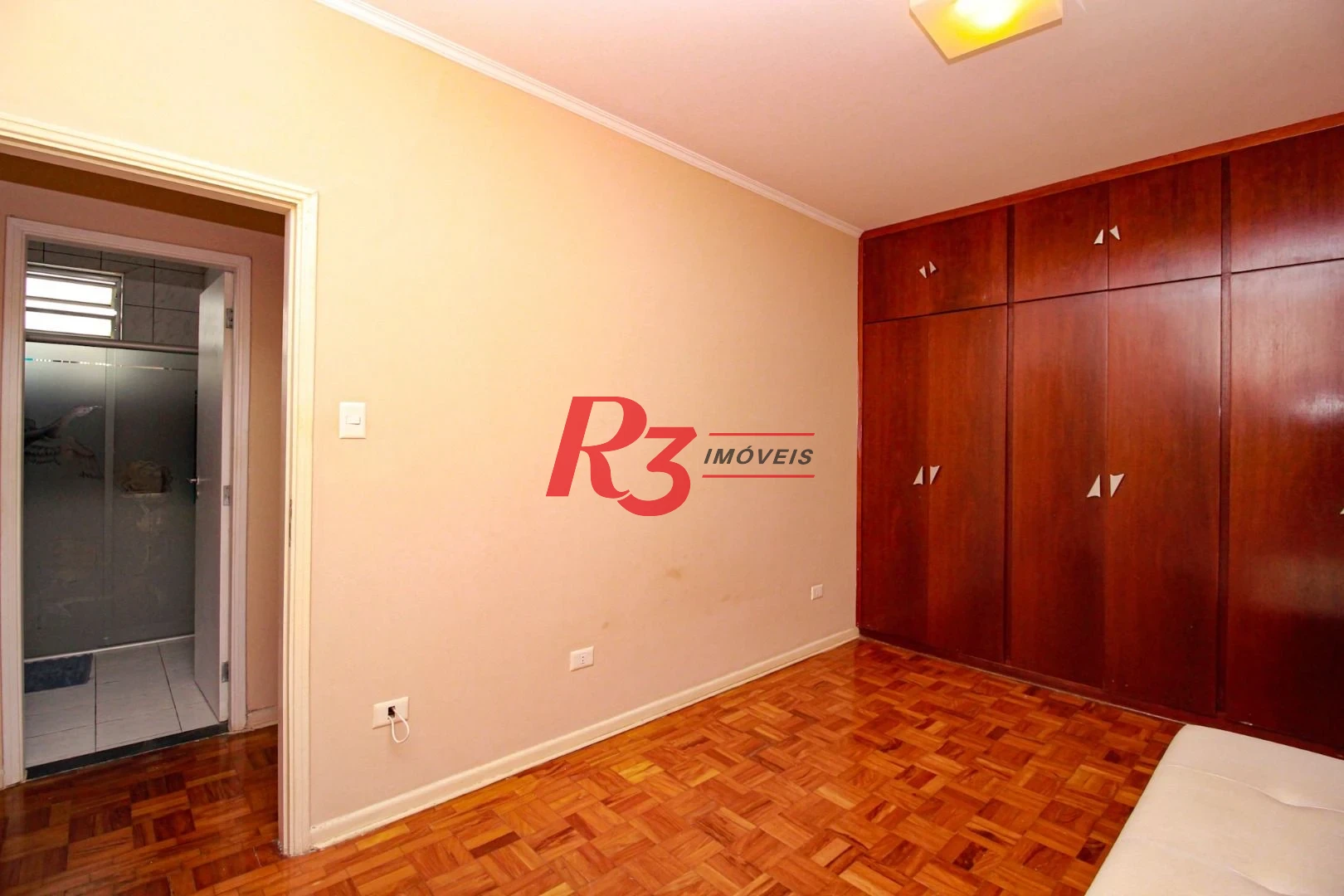 Casa com 4 dormitórios à venda, 228 m² - Ponta da Praia - Santos/SP