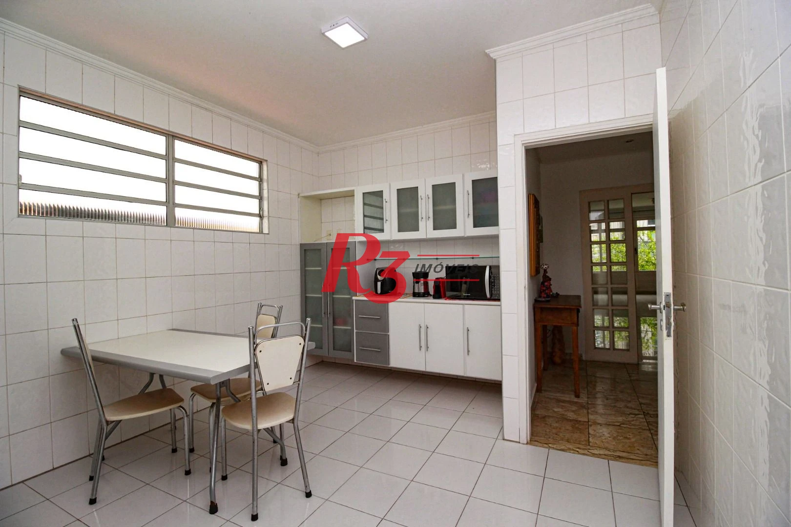 Casa com 4 dormitórios à venda, 228 m² - Ponta da Praia - Santos/SP