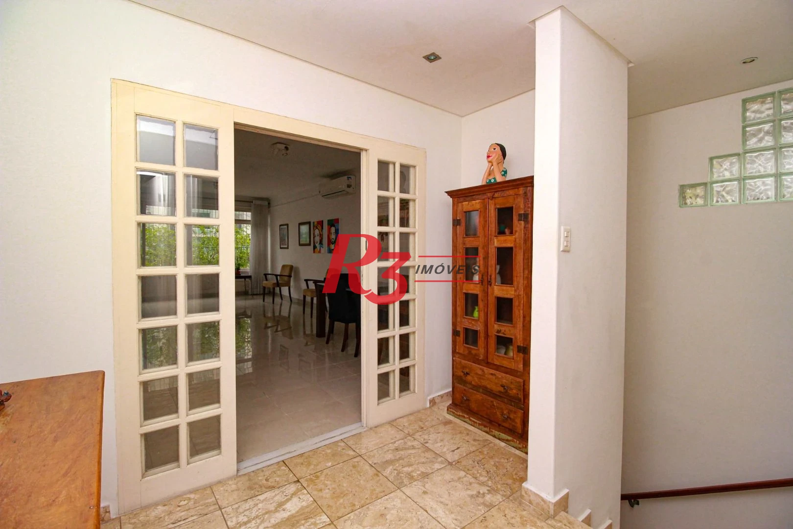 Casa com 4 dormitórios à venda, 228 m² - Ponta da Praia - Santos/SP