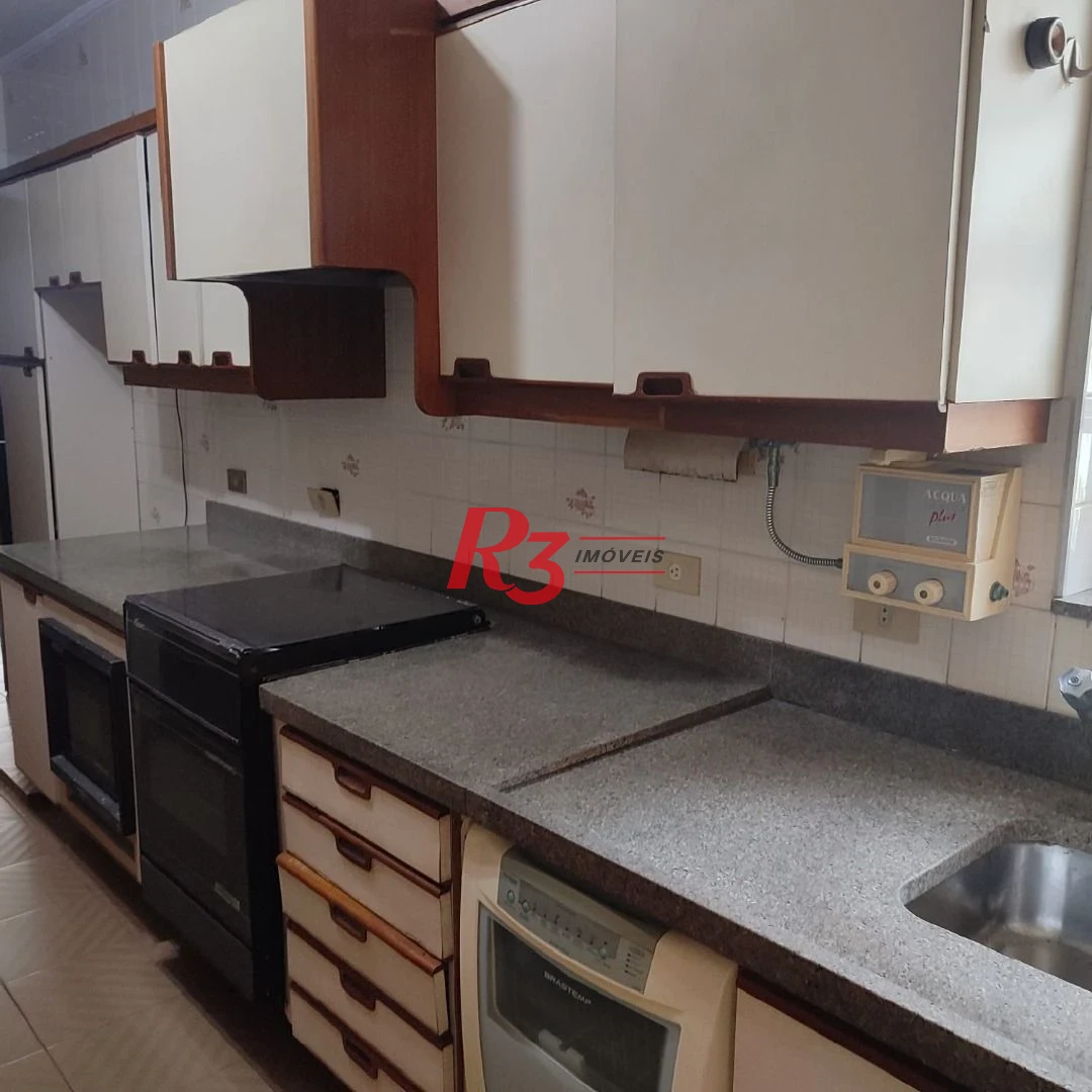 Apartamento com 3 dormitórios à venda, 127 m² por R$ 970.000,00 - Gonzaga - Santos/SP