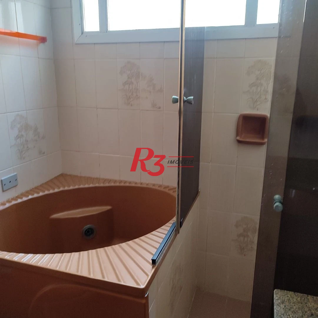 Apartamento com 3 dormitórios à venda, 127 m² por R$ 970.000,00 - Gonzaga - Santos/SP