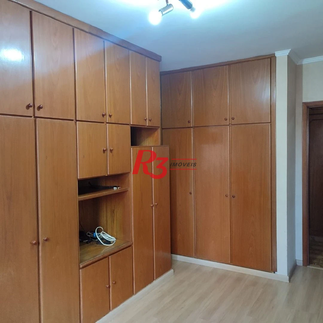 Apartamento com 3 dormitórios à venda, 127 m² por R$ 970.000,00 - Gonzaga - Santos/SP