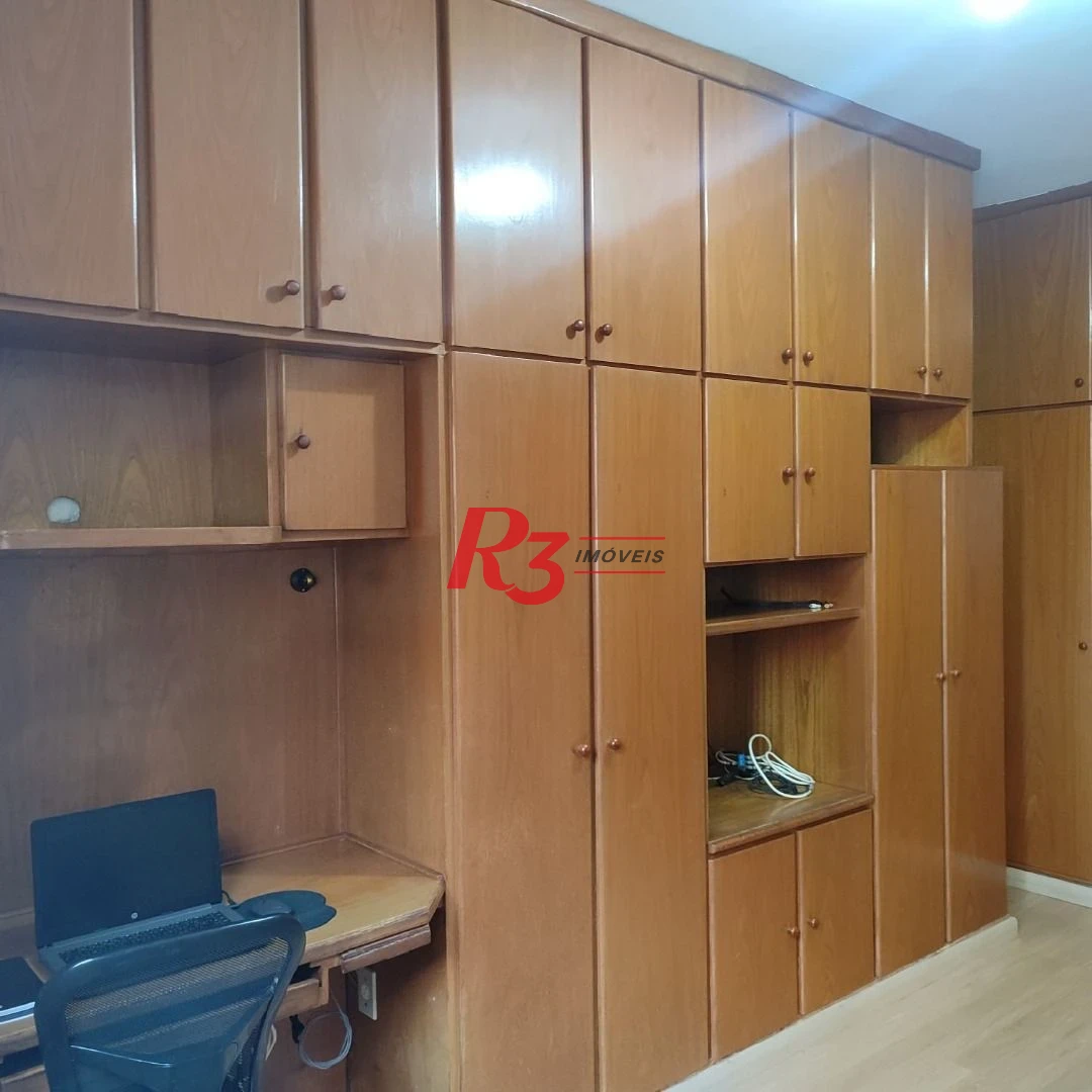 Apartamento com 3 dormitórios à venda, 127 m² por R$ 970.000,00 - Gonzaga - Santos/SP