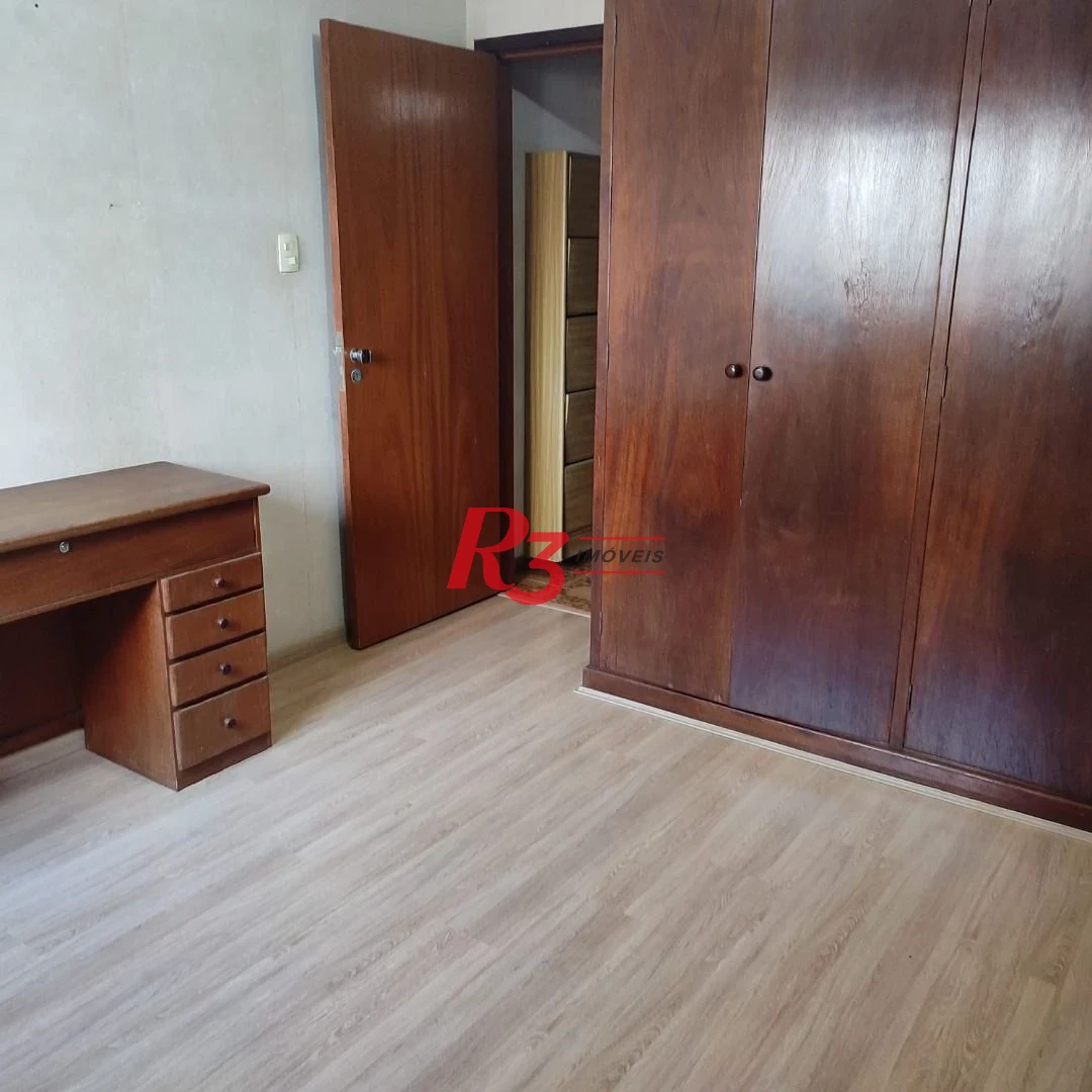 Apartamento com 3 dormitórios à venda, 127 m² por R$ 970.000,00 - Gonzaga - Santos/SP