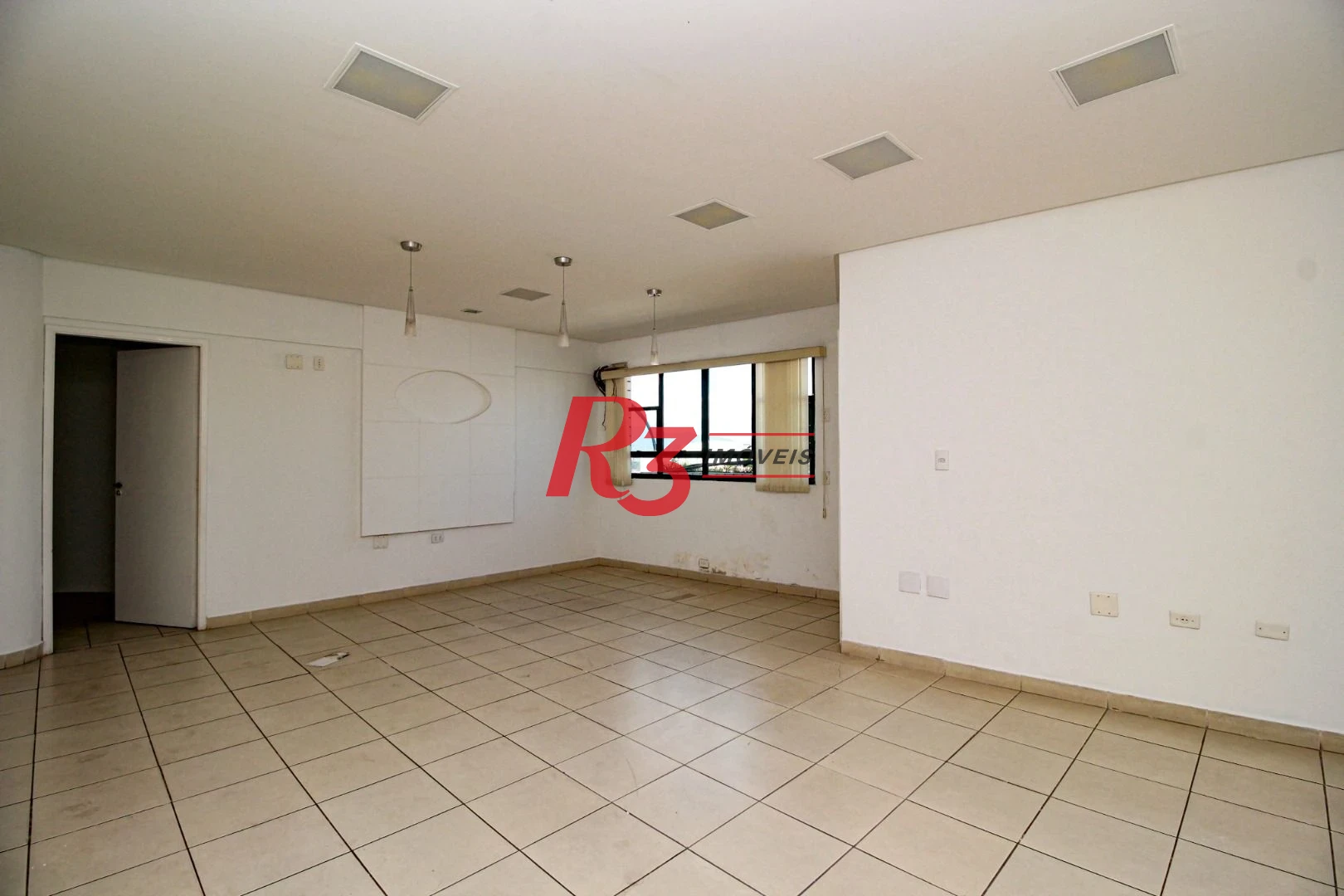 Conjunto à venda, 76 m² por R$ 638.000,00 - Encruzilhada - Santos/SP
