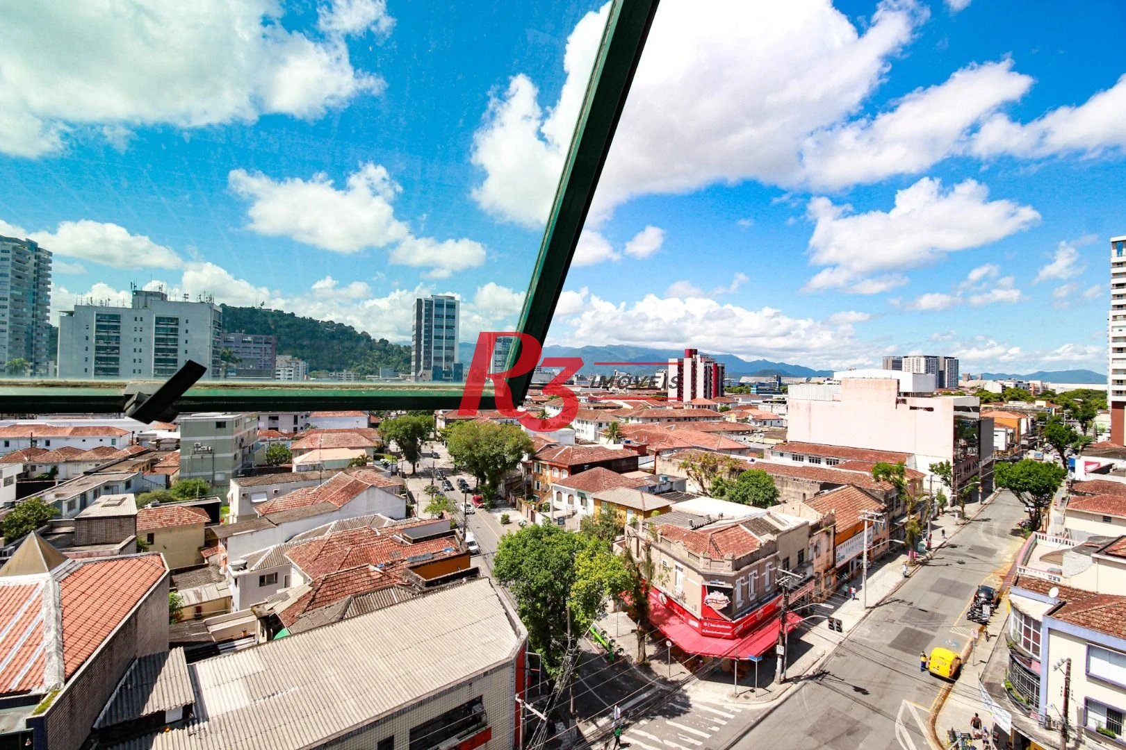 Conjunto, 92 m² - Encruzilhada - Santos/SP