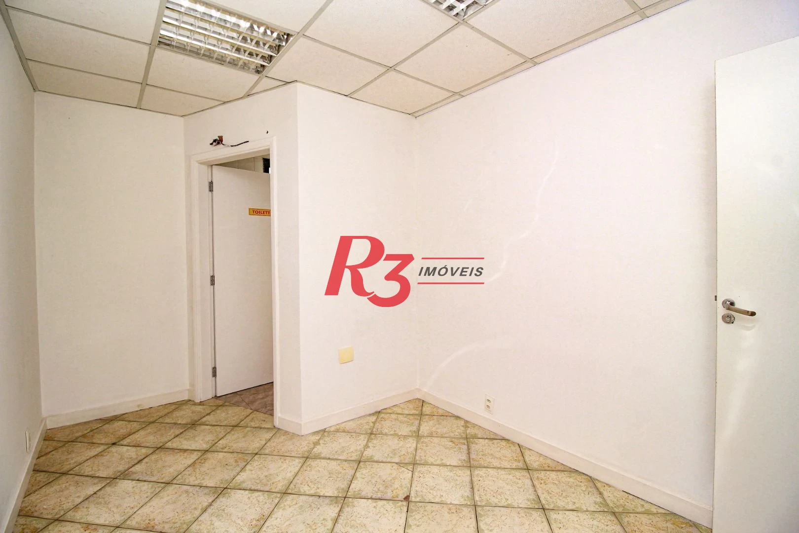 Conjunto, 90 m² - Encruzilhada - Santos/SP