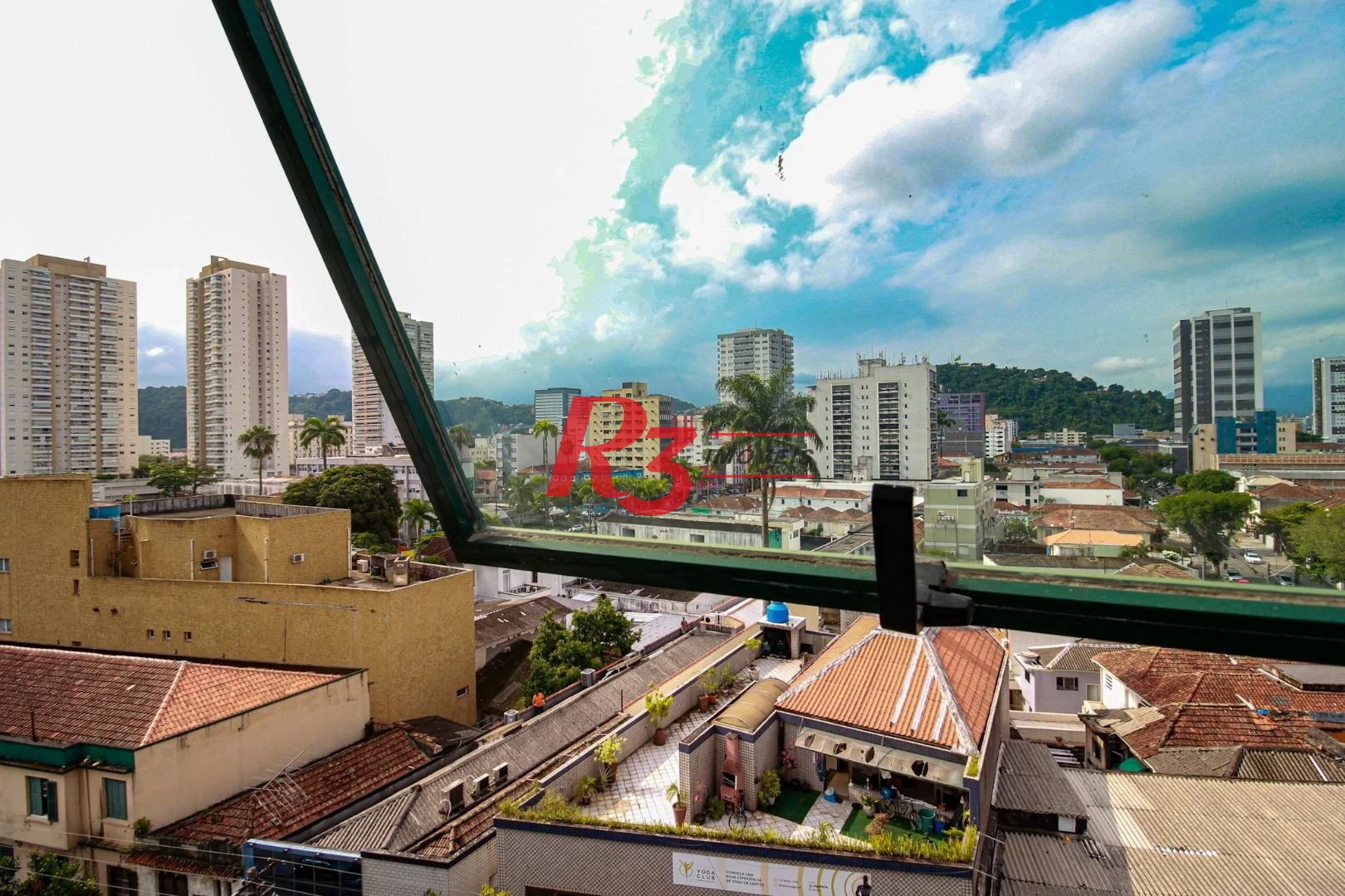Conjunto, 90 m² - Encruzilhada - Santos/SP