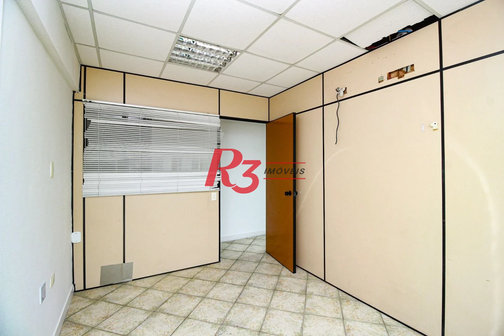 Conjunto, 90 m² - Encruzilhada - Santos/SP