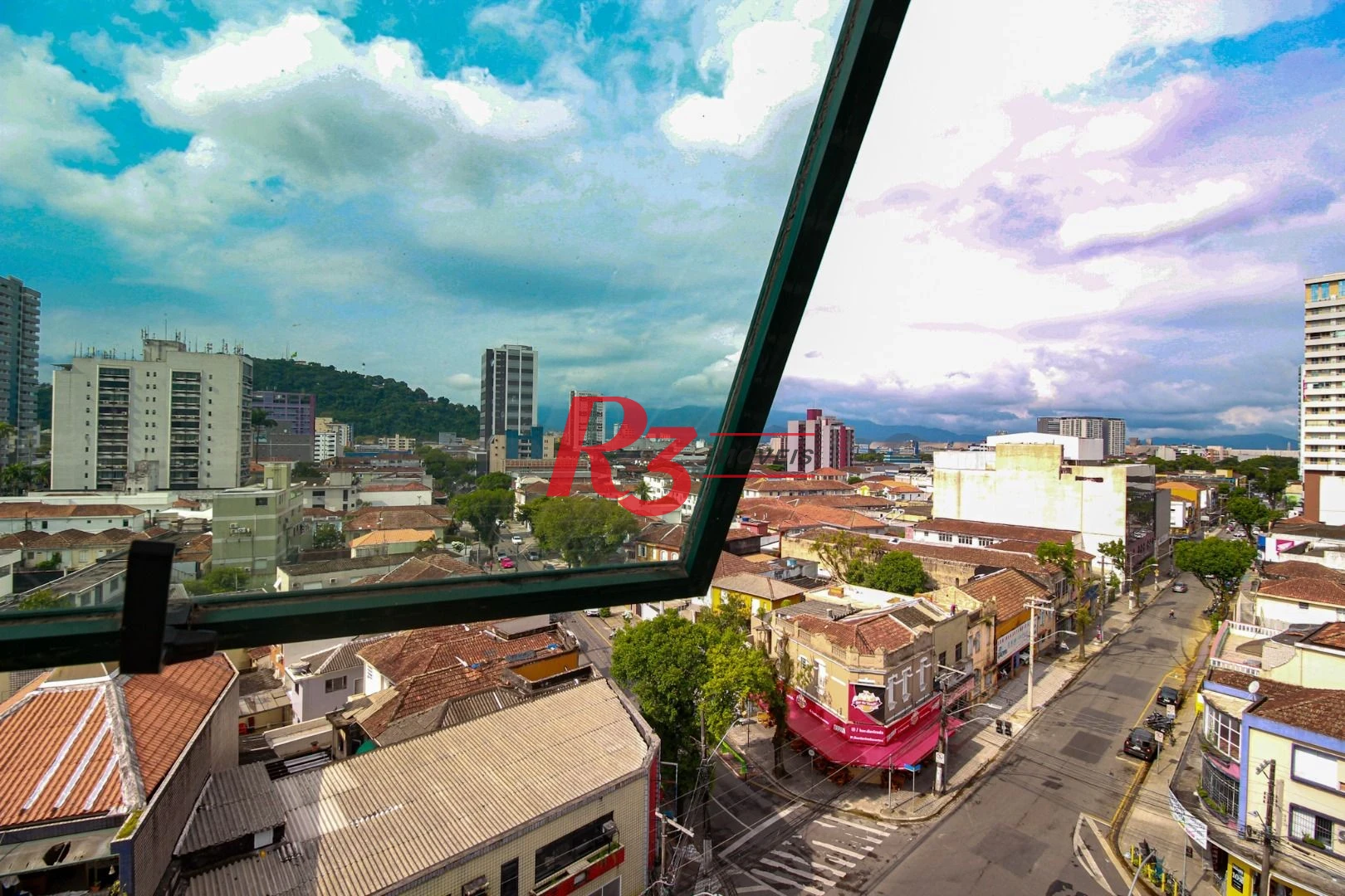 Conjunto, 90 m² - Encruzilhada - Santos/SP