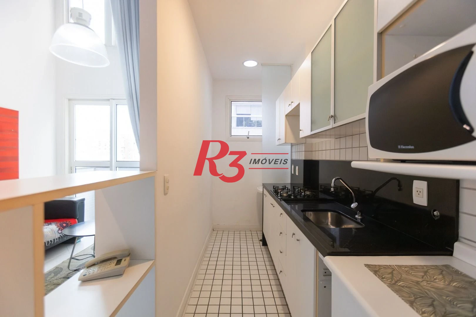 Apartamento Duplex com 2 dormitórios à venda, 80 m² por R$ 800.000,00 - Gonzaga - Santos/SP
