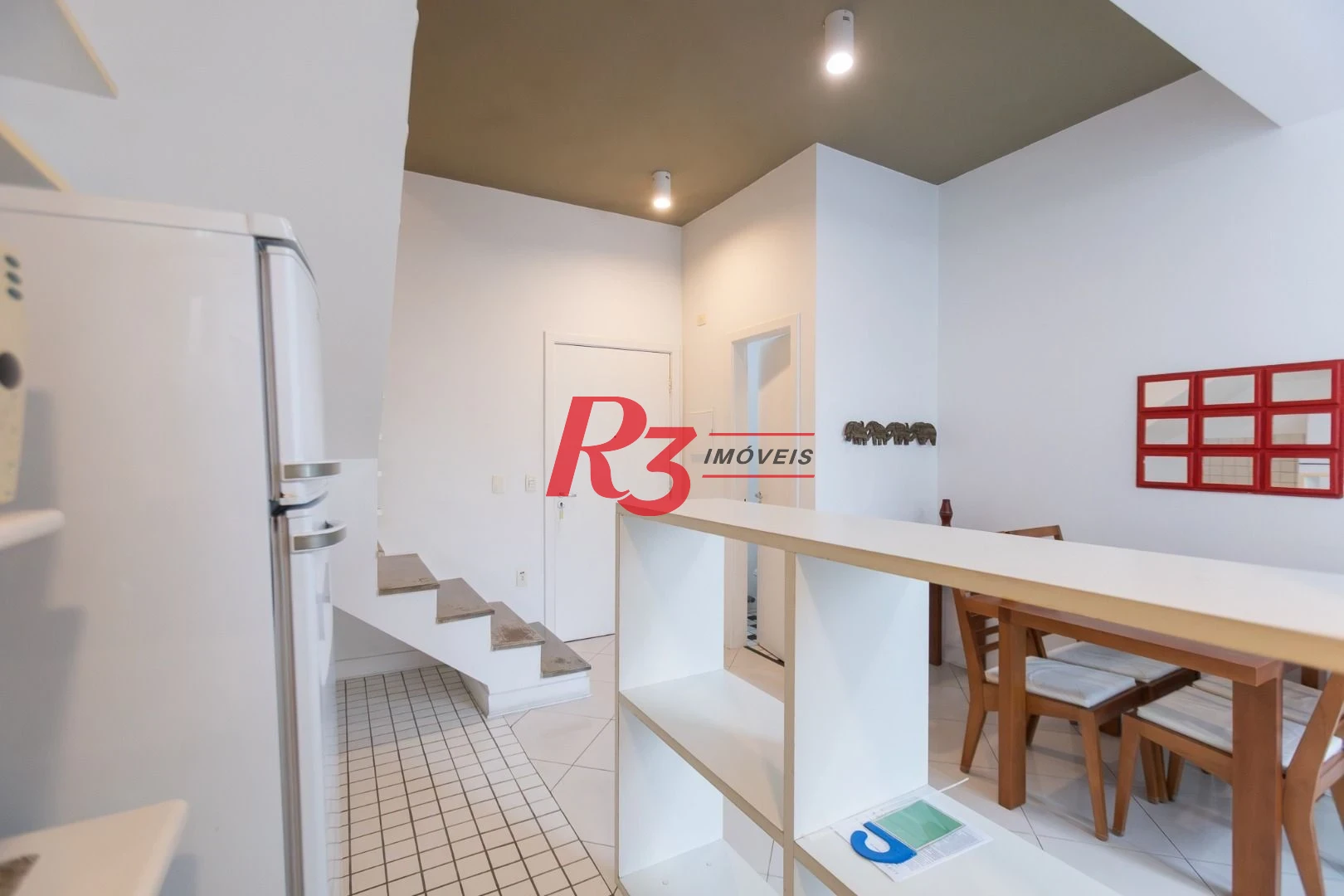 Apartamento Duplex com 2 dormitórios à venda, 80 m² por R$ 800.000,00 - Gonzaga - Santos/SP