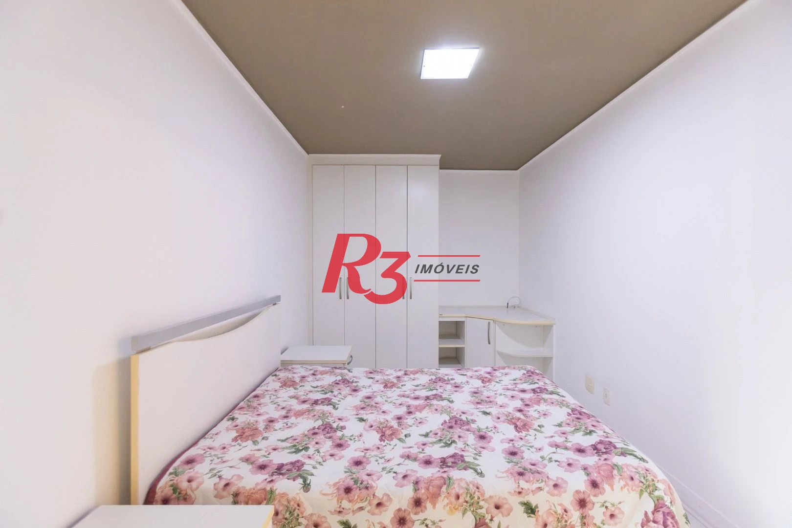 Apartamento Duplex com 2 dormitórios à venda, 80 m² por R$ 800.000,00 - Gonzaga - Santos/SP