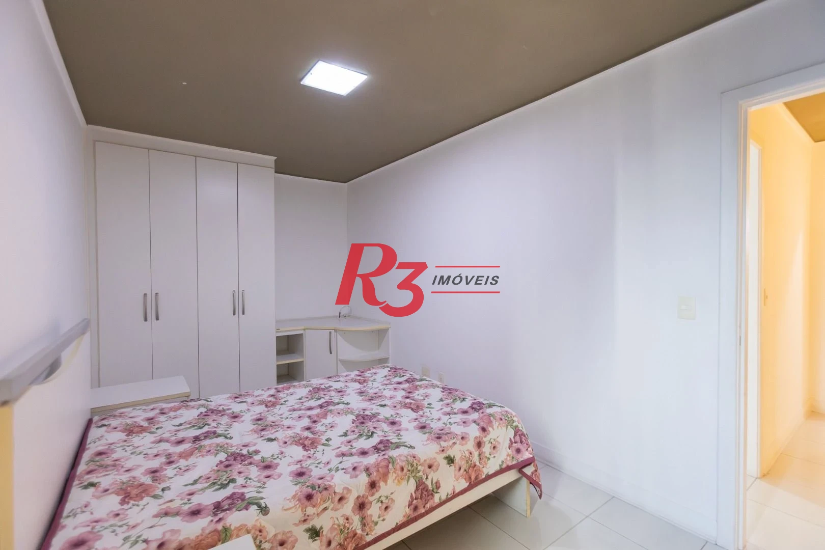 Apartamento Duplex com 2 dormitórios à venda, 80 m² por R$ 800.000,00 - Gonzaga - Santos/SP