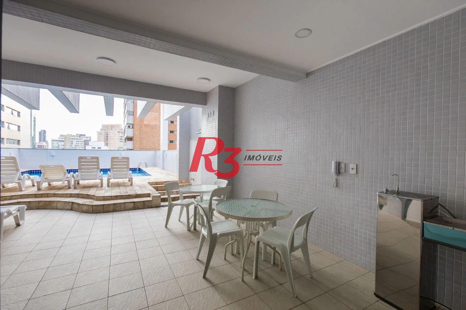 Apartamento Duplex com 2 dormitórios à venda, 80 m² por R$ 800.000,00 - Gonzaga - Santos/SP