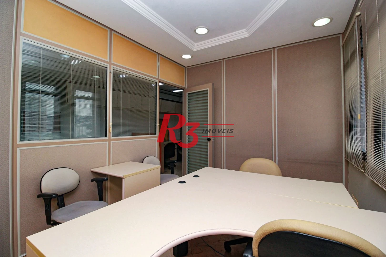 Sala para alugar, 134 m² por R$ 5.000,02/mês - Campo Grande - Santos/SP