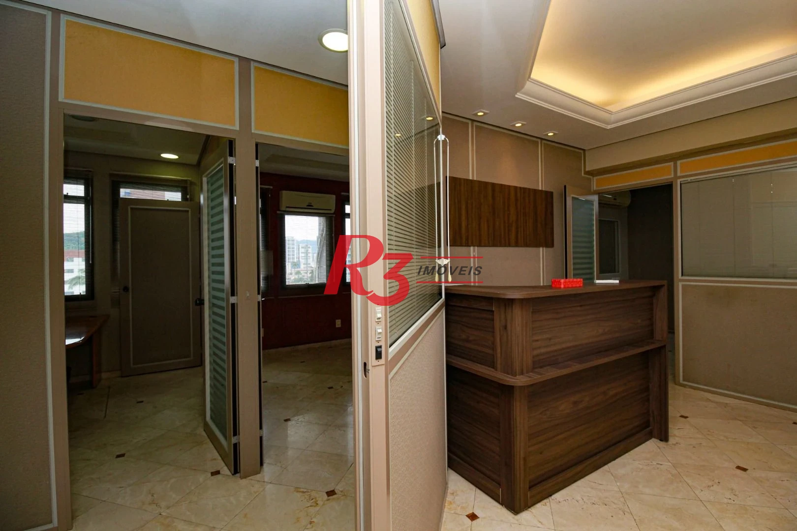 Sala para alugar, 134 m² por R$ 5.000,02/mês - Campo Grande - Santos/SP