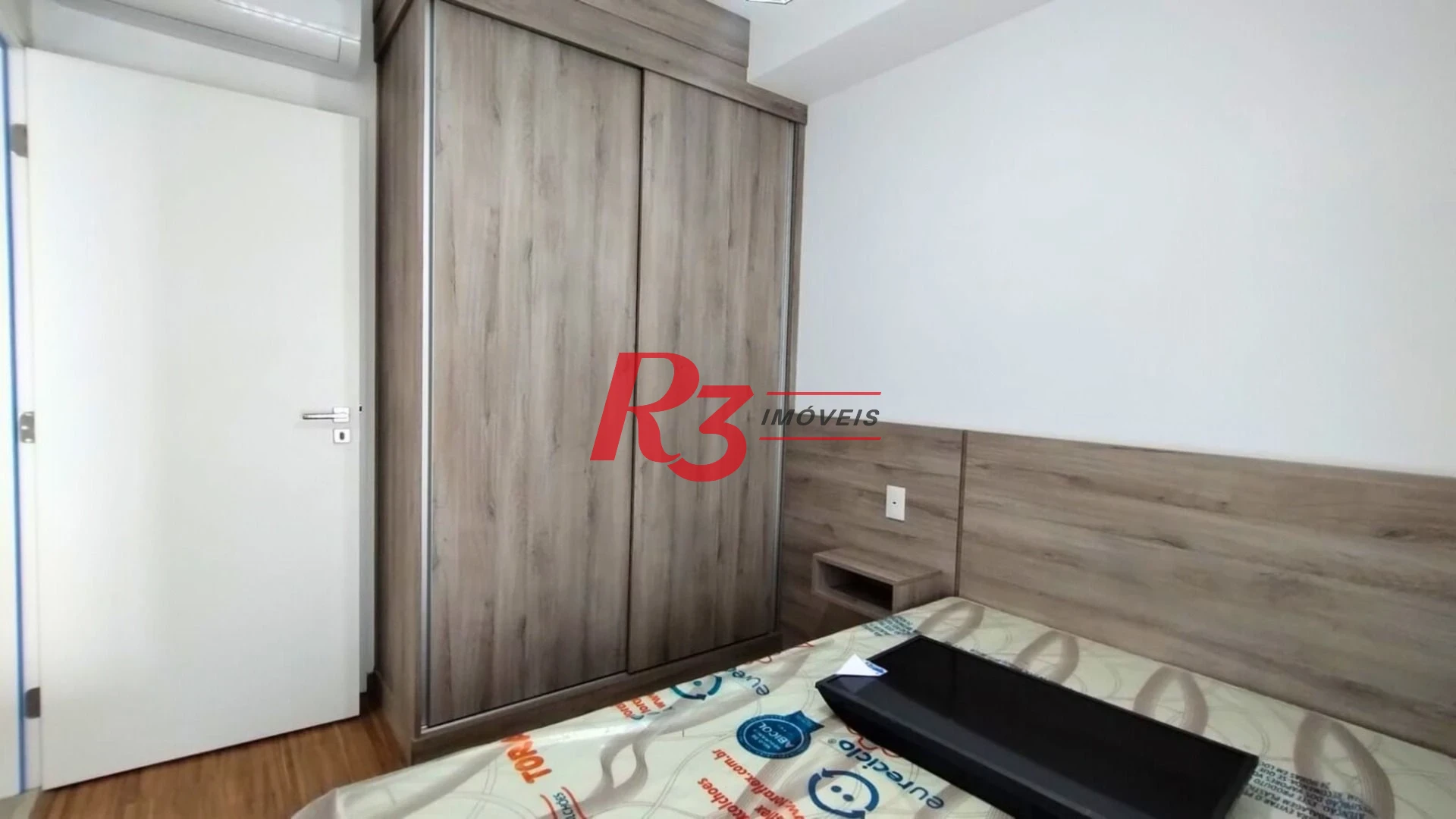 Apartamento com 1 dormitório para alugar, 54 m² por R$ 5.000,02/mês - Boqueirão - Santos/SP