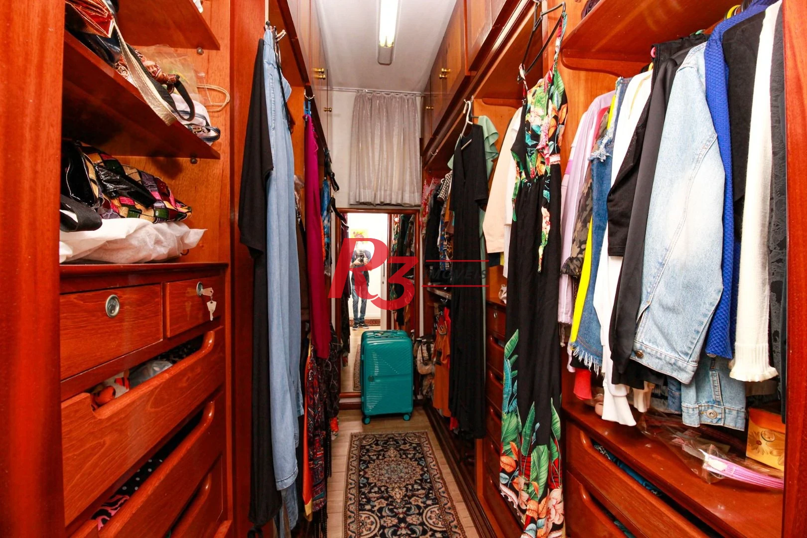 Apartamento com 3 dormitórios à venda, 244 m² - Gonzaga - Santos/SP