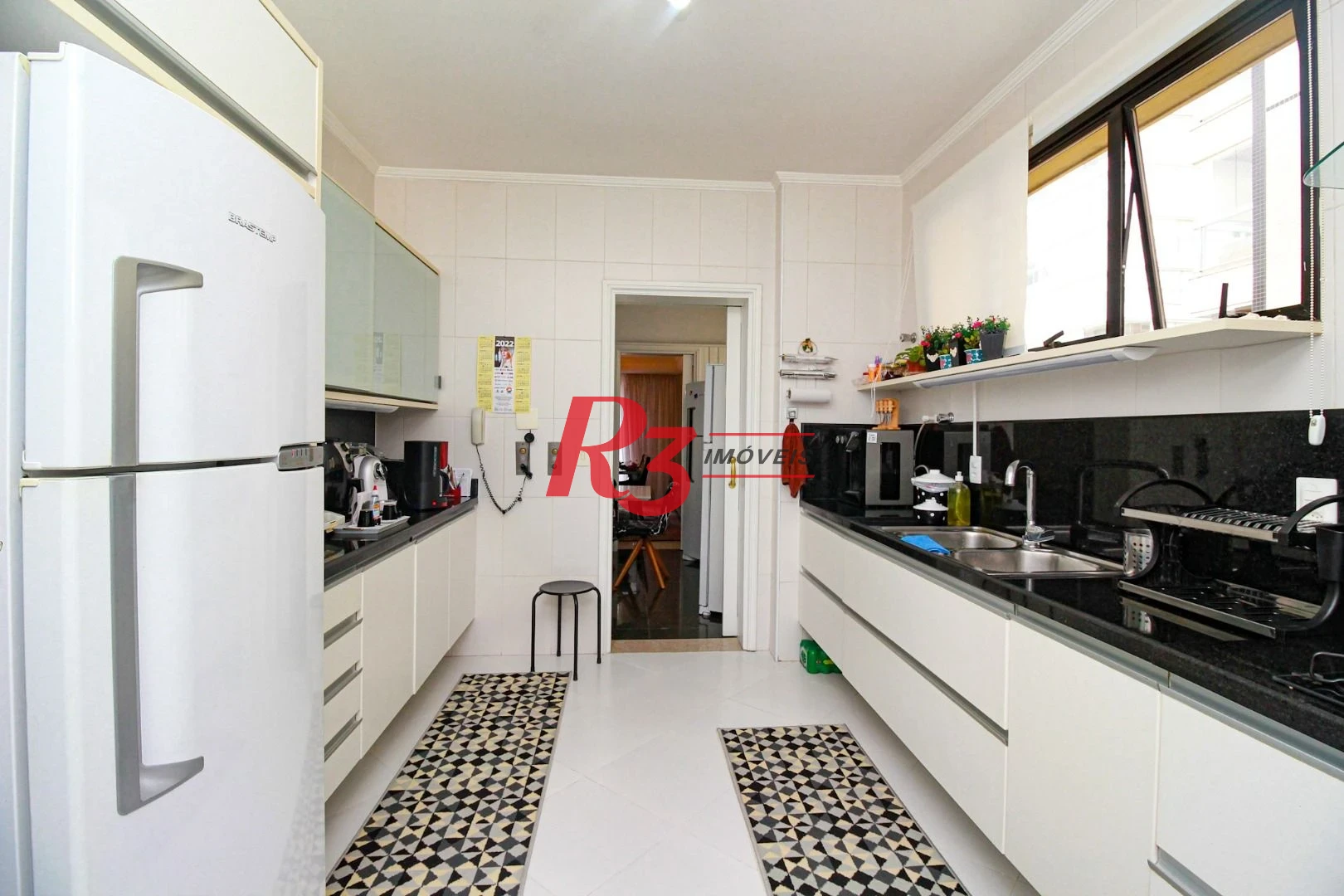 Apartamento com 3 dormitórios à venda, 244 m² - Gonzaga - Santos/SP