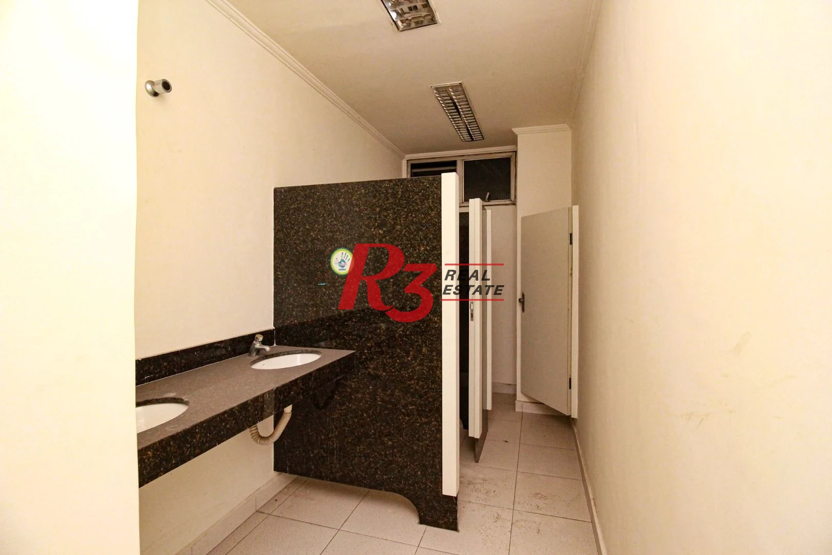 Sala para alugar, 300 m² - Centro - Santos/SP