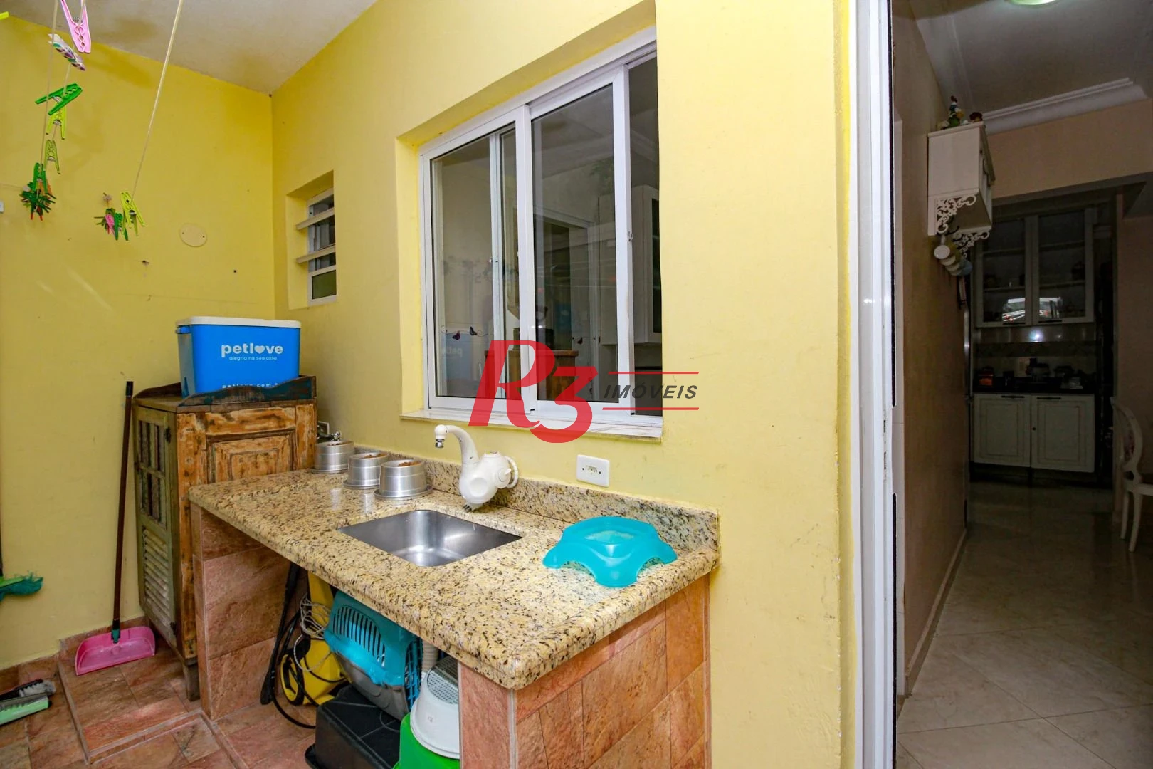 Sobrado com 3 dormitórios à venda, 200 m² por R$ 1.950.000,00 - Embaré - Santos/SP