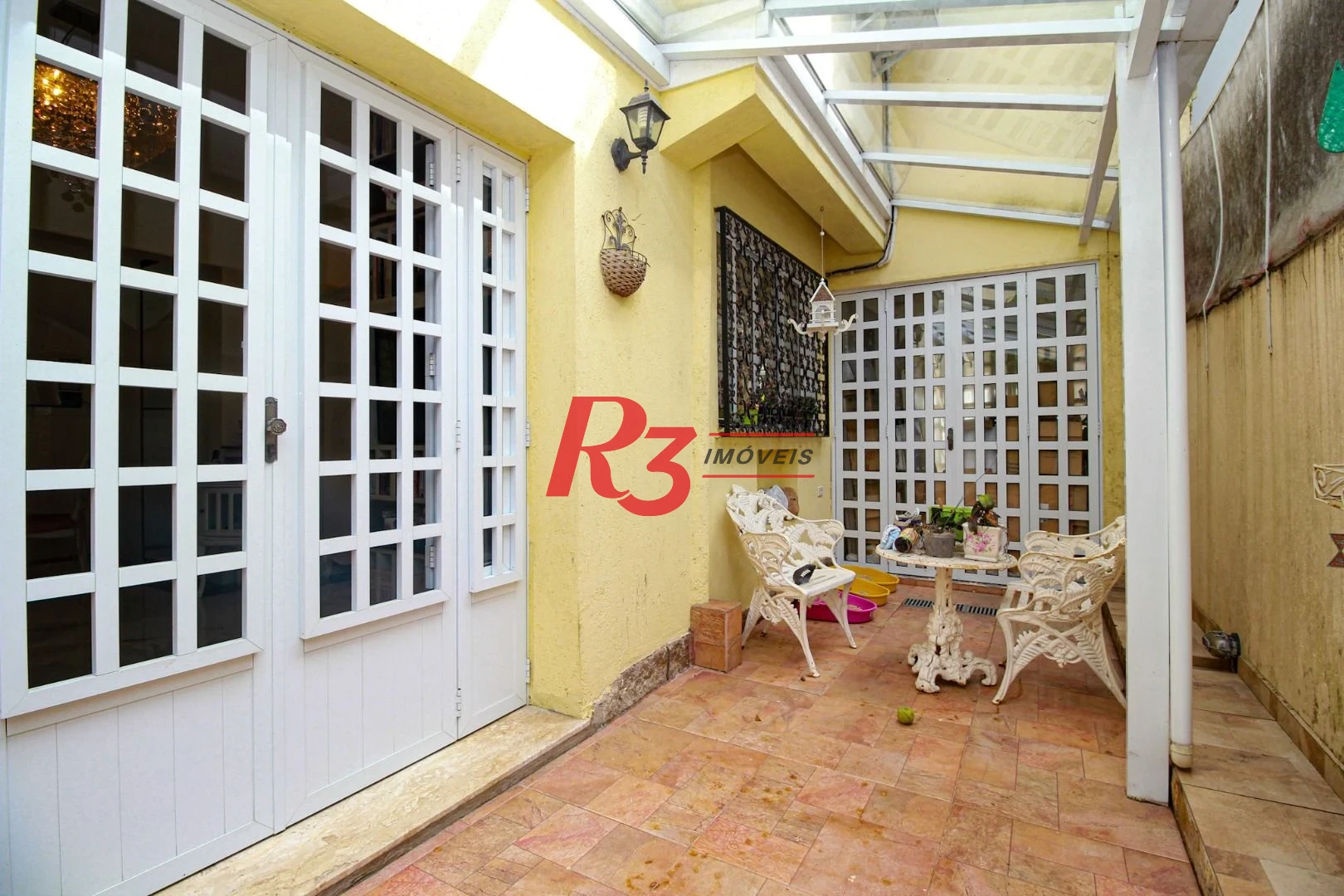 Sobrado com 3 dormitórios à venda, 200 m² por R$ 1.950.000,00 - Embaré - Santos/SP