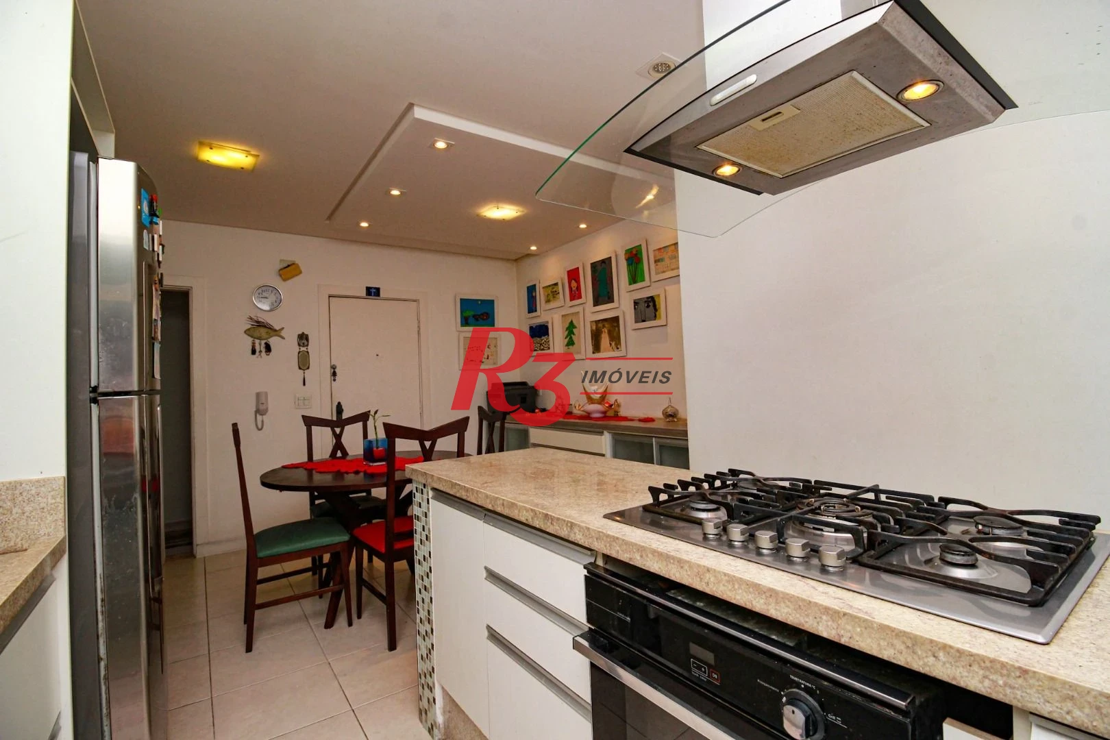 Apartamento com 2 dormitórios à venda, 96 m² por R$ 650.000,00 - Aparecida - Santos/SP