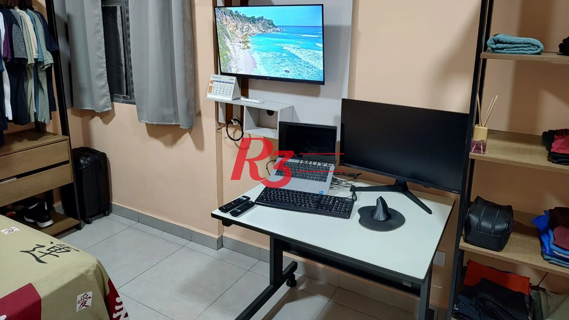 Kitnet com 1 dormitório para alugar, 26 m² por R$ 3.000,02/mês - Gonzaga - Santos/SP