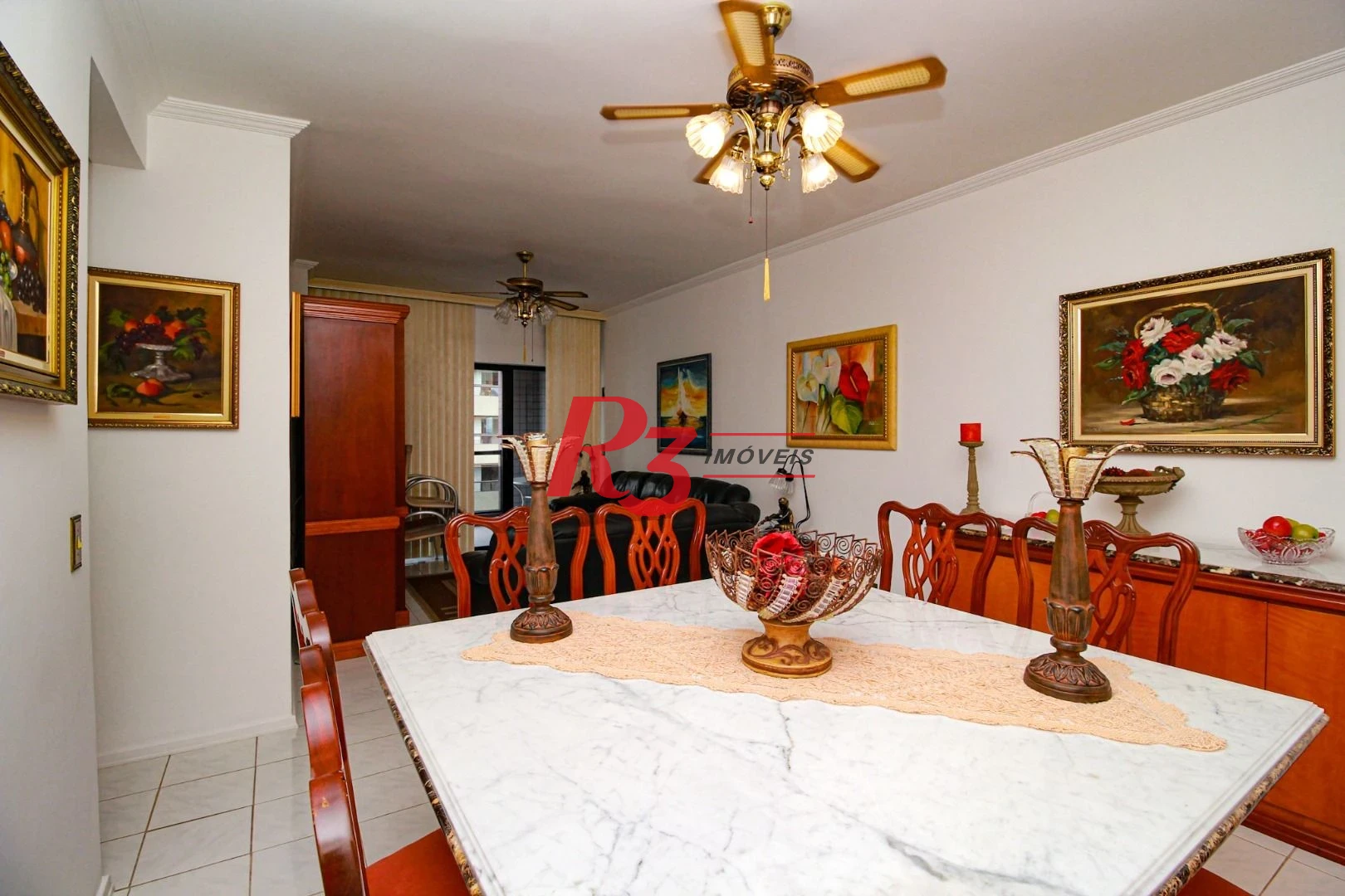 Apartamento com 3 dormitórios à venda, 120 m² por R$ 1.300.000,00 - Embaré - Santos/SP