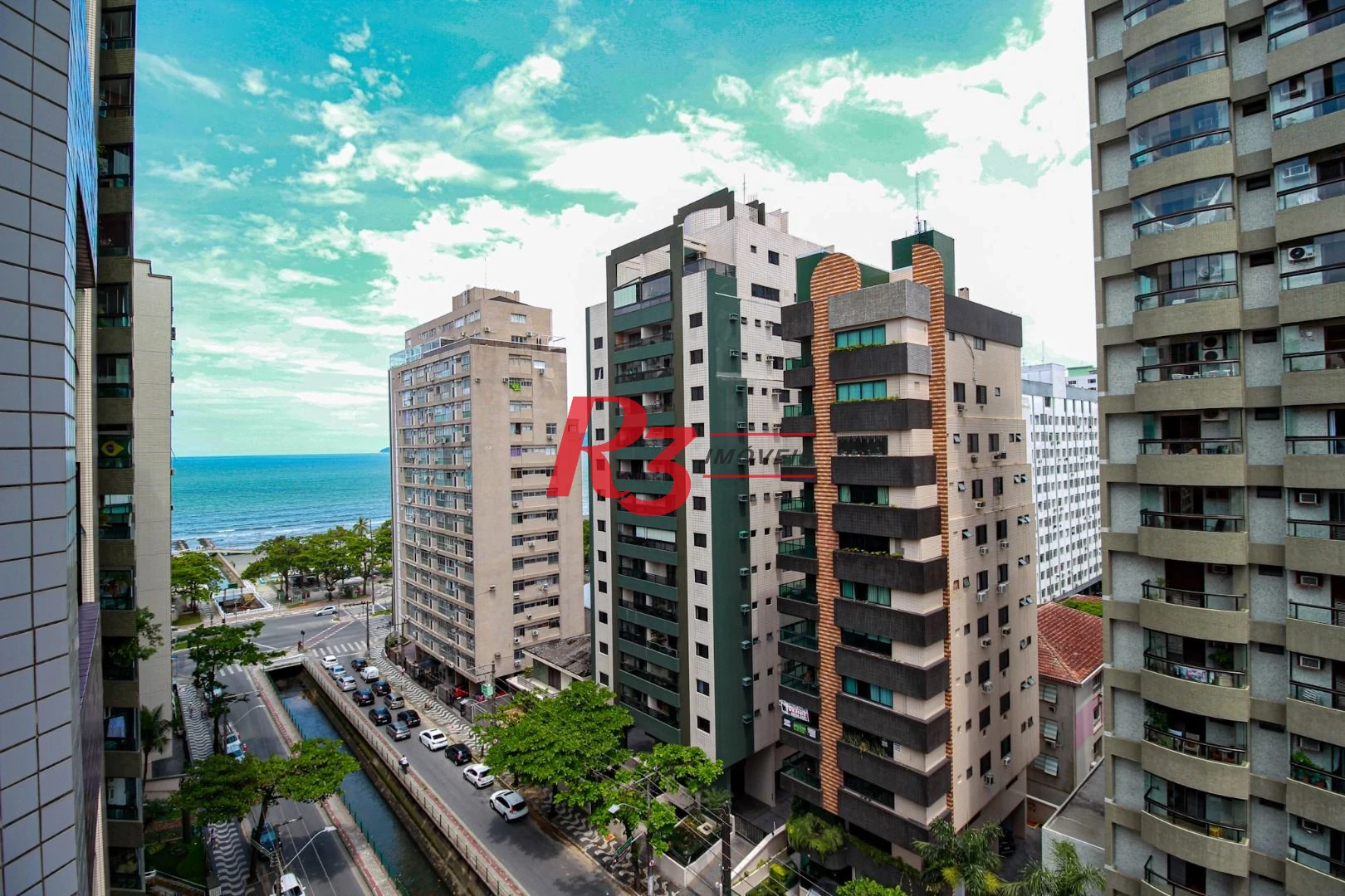 Apartamento com 3 dormitórios à venda, 120 m² por R$ 1.300.000,00 - Embaré - Santos/SP