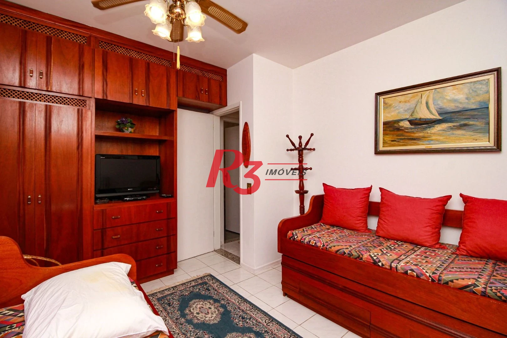 Apartamento com 3 dormitórios à venda, 120 m² por R$ 1.300.000,00 - Embaré - Santos/SP