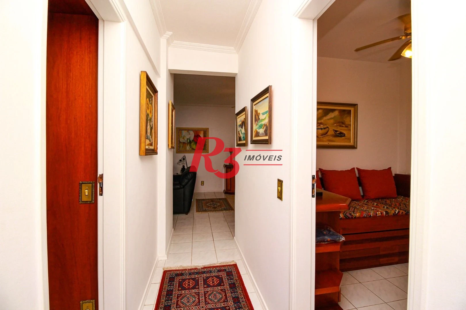 Apartamento com 3 dormitórios à venda, 120 m² por R$ 1.300.000,00 - Embaré - Santos/SP