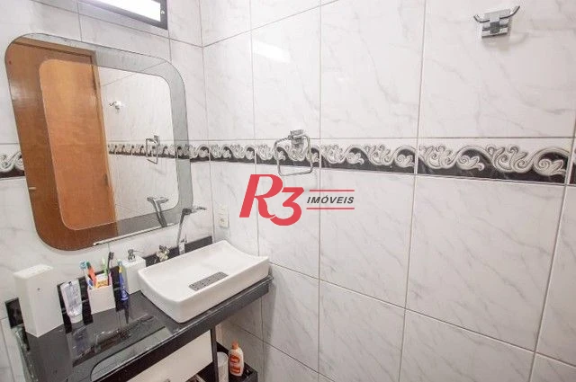 Casa à venda, 150 m² por R$ 1.010.000,00 - Campo Grande - Santos/SP
