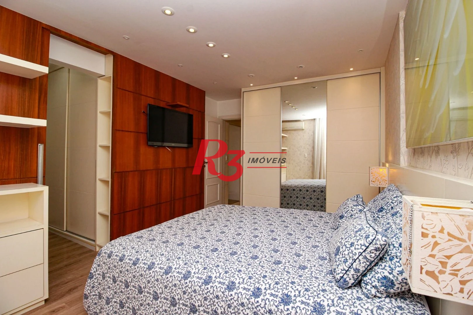 Apartamento com 4 dormitórios para alugar, 204 m² por R$ 18.000,00/mês - Gonzaga - Santos/SP