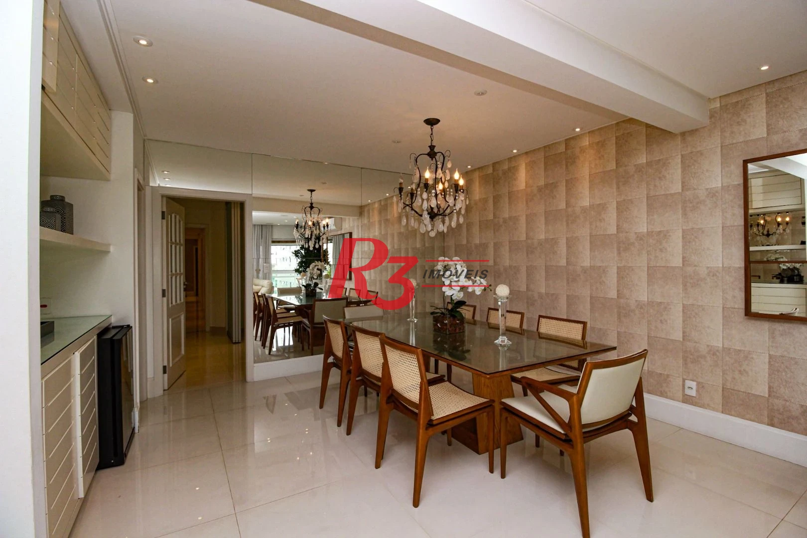 Apartamento com 4 dormitórios para alugar, 204 m² por R$ 18.000,00/mês - Gonzaga - Santos/SP