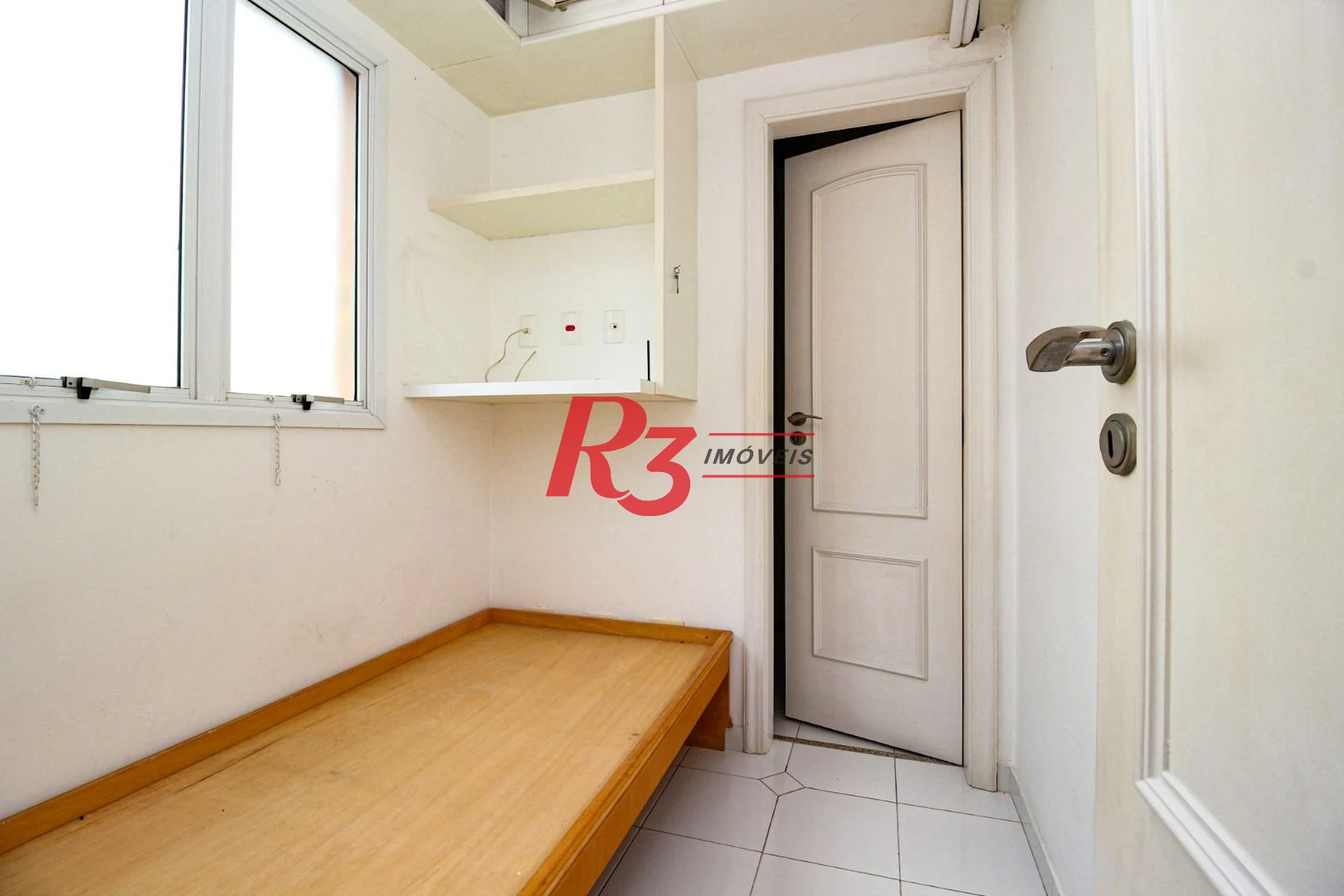 Apartamento com 4 dormitórios para alugar, 204 m² por R$ 18.000,00/mês - Gonzaga - Santos/SP