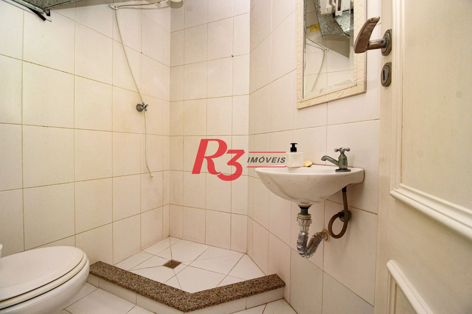 Apartamento com 4 dormitórios para alugar, 204 m² por R$ 18.000,00/mês - Gonzaga - Santos/SP
