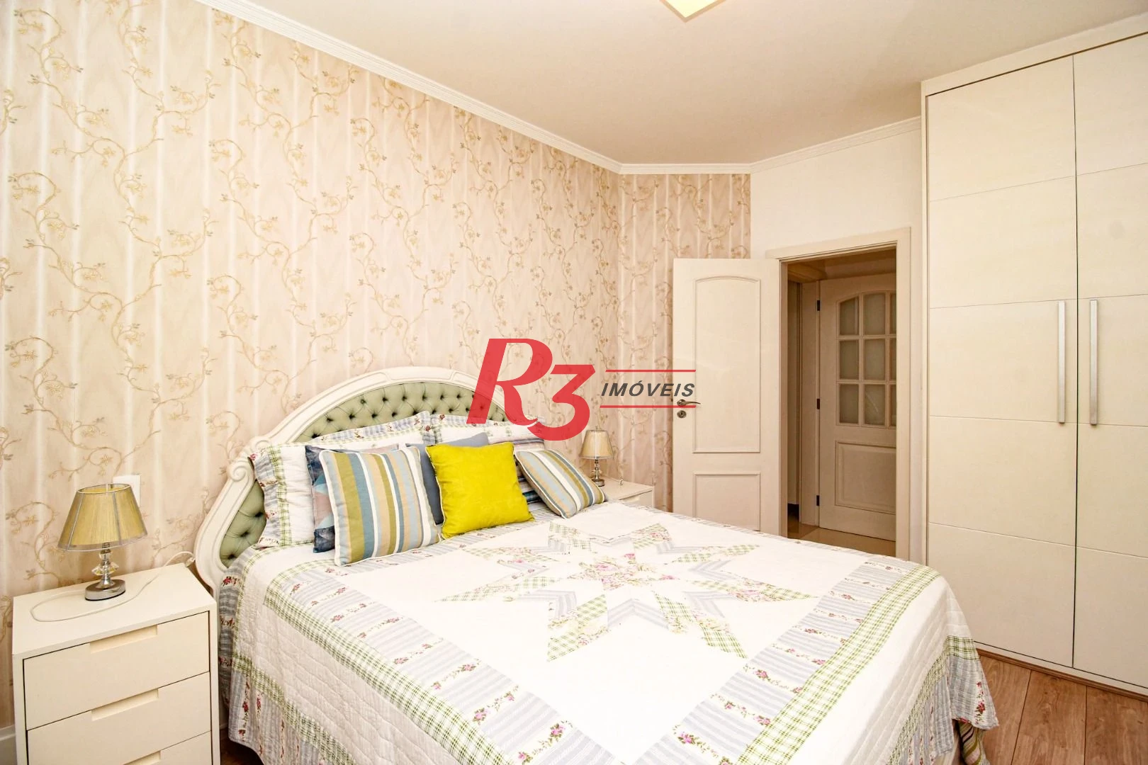 Apartamento com 4 dormitórios para alugar, 204 m² por R$ 18.000,00/mês - Gonzaga - Santos/SP