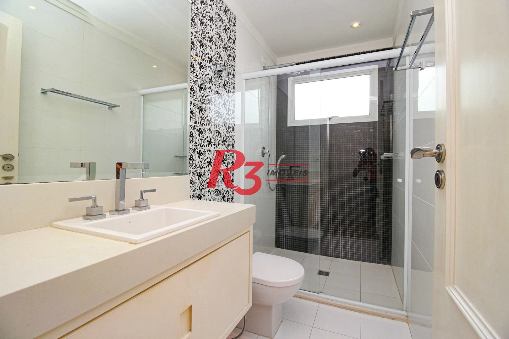 Apartamento com 4 dormitórios para alugar, 204 m² por R$ 18.000,00/mês - Gonzaga - Santos/SP