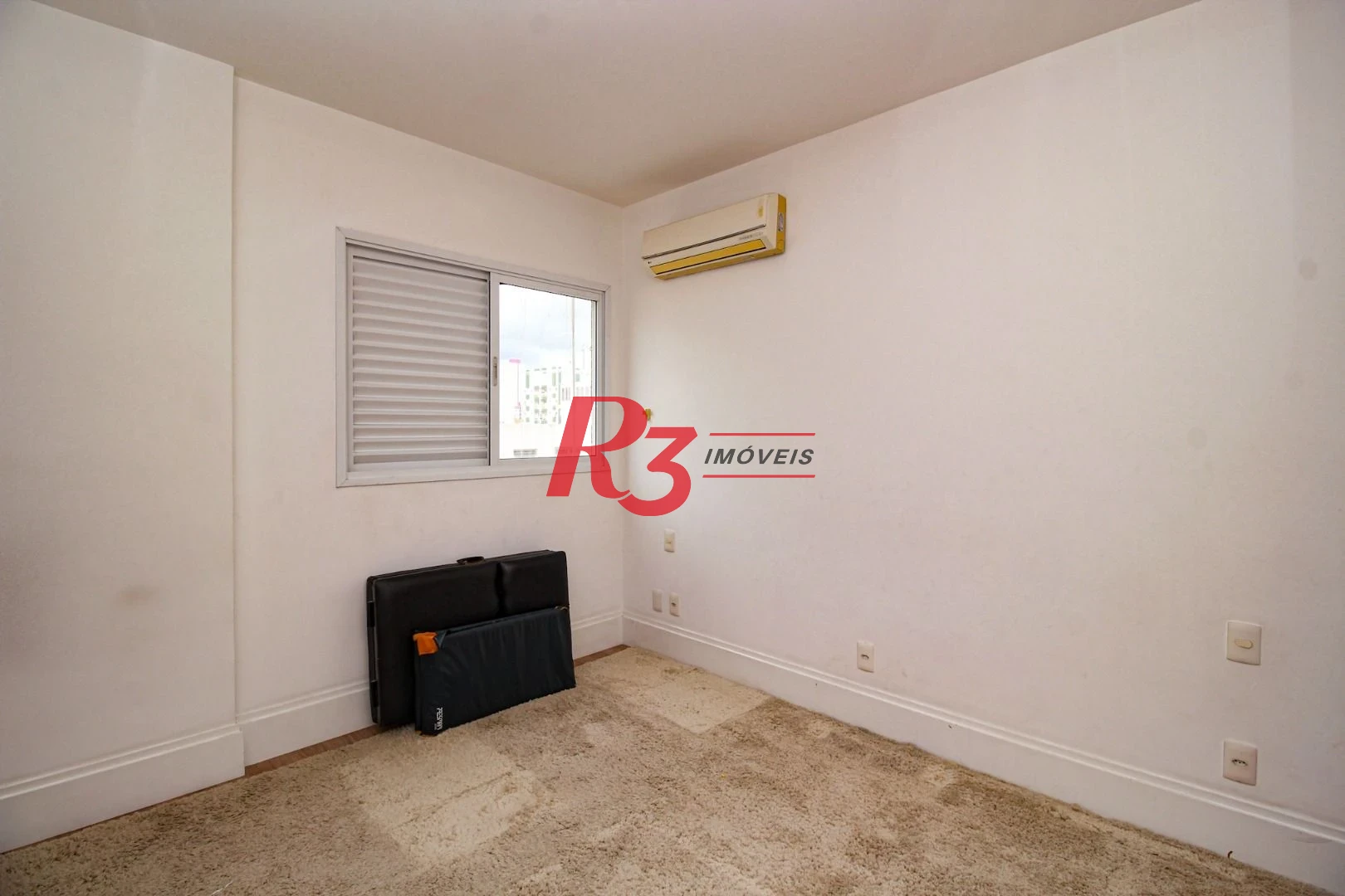 Apartamento com 4 dormitórios para alugar, 204 m² por R$ 18.000,00/mês - Gonzaga - Santos/SP