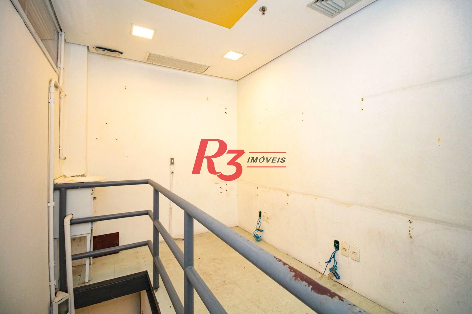 Loja para alugar, 29 m² por R$ 4.370,00/mês - Gonzaga - Santos/SP