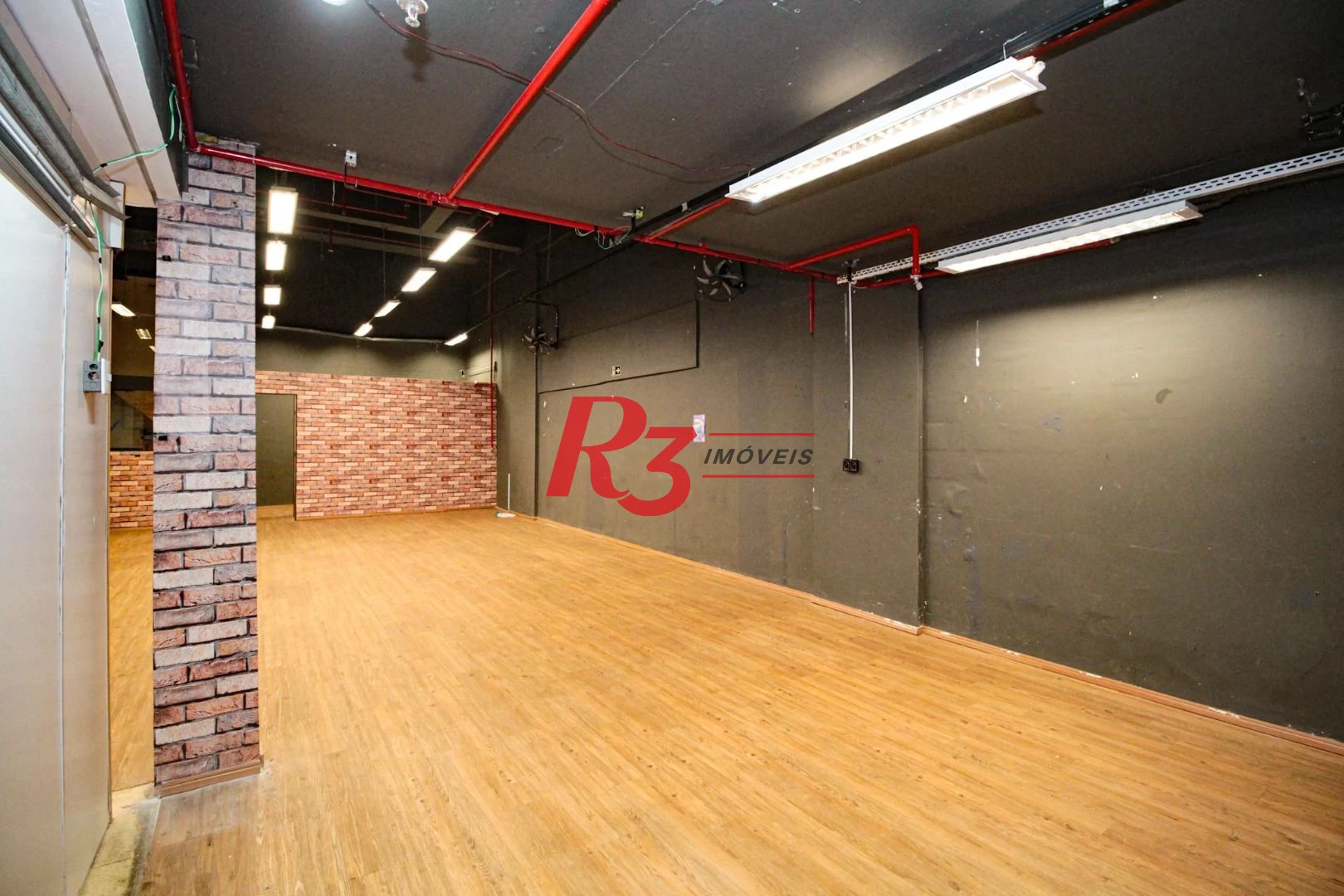 Loja para alugar, 530 m² por R$ 45.000,00/mês - Gonzaga - Santos/SP