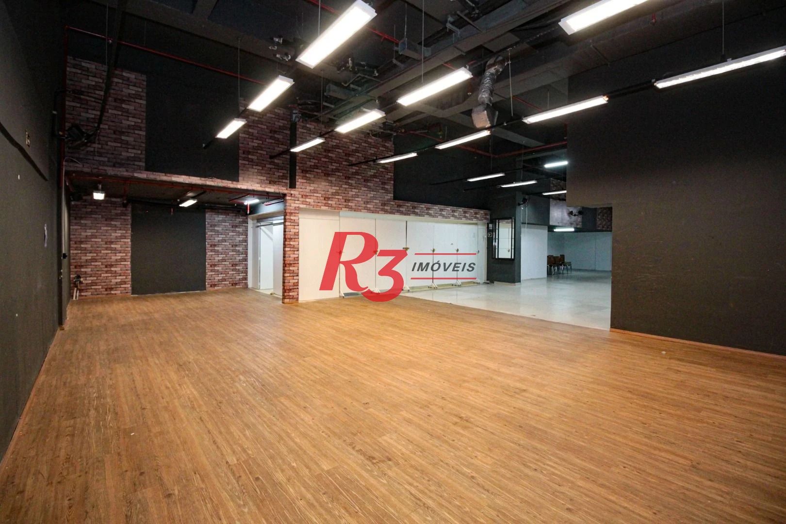 Loja para alugar, 530 m² por R$ 45.000,00/mês - Gonzaga - Santos/SP