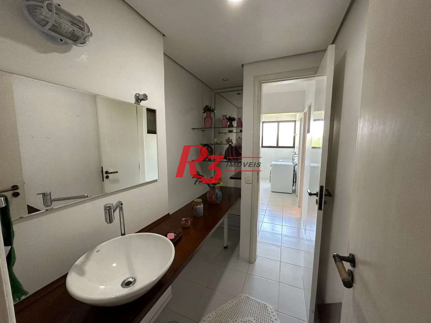 Apartamento com 3 dormitórios à venda, 162 m² por R$ 1.200.000,00 - Morro Sorocotuba - Guarujá/SP