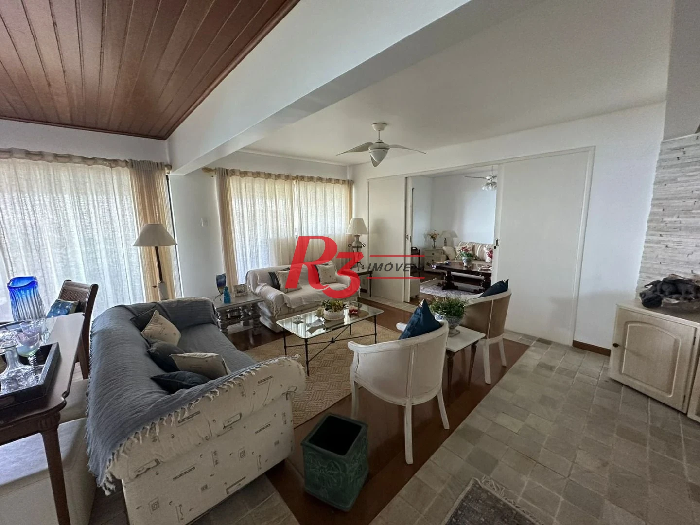 Apartamento com 3 dormitórios à venda, 162 m² por R$ 1.200.000,00 - Morro Sorocotuba - Guarujá/SP