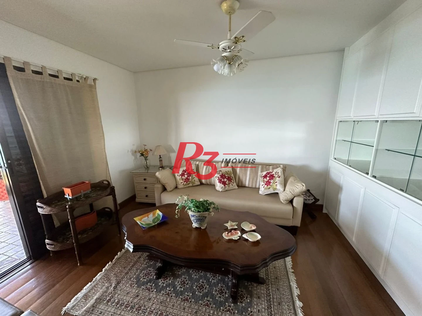 Apartamento com 3 dormitórios à venda, 162 m² por R$ 1.200.000,00 - Morro Sorocotuba - Guarujá/SP