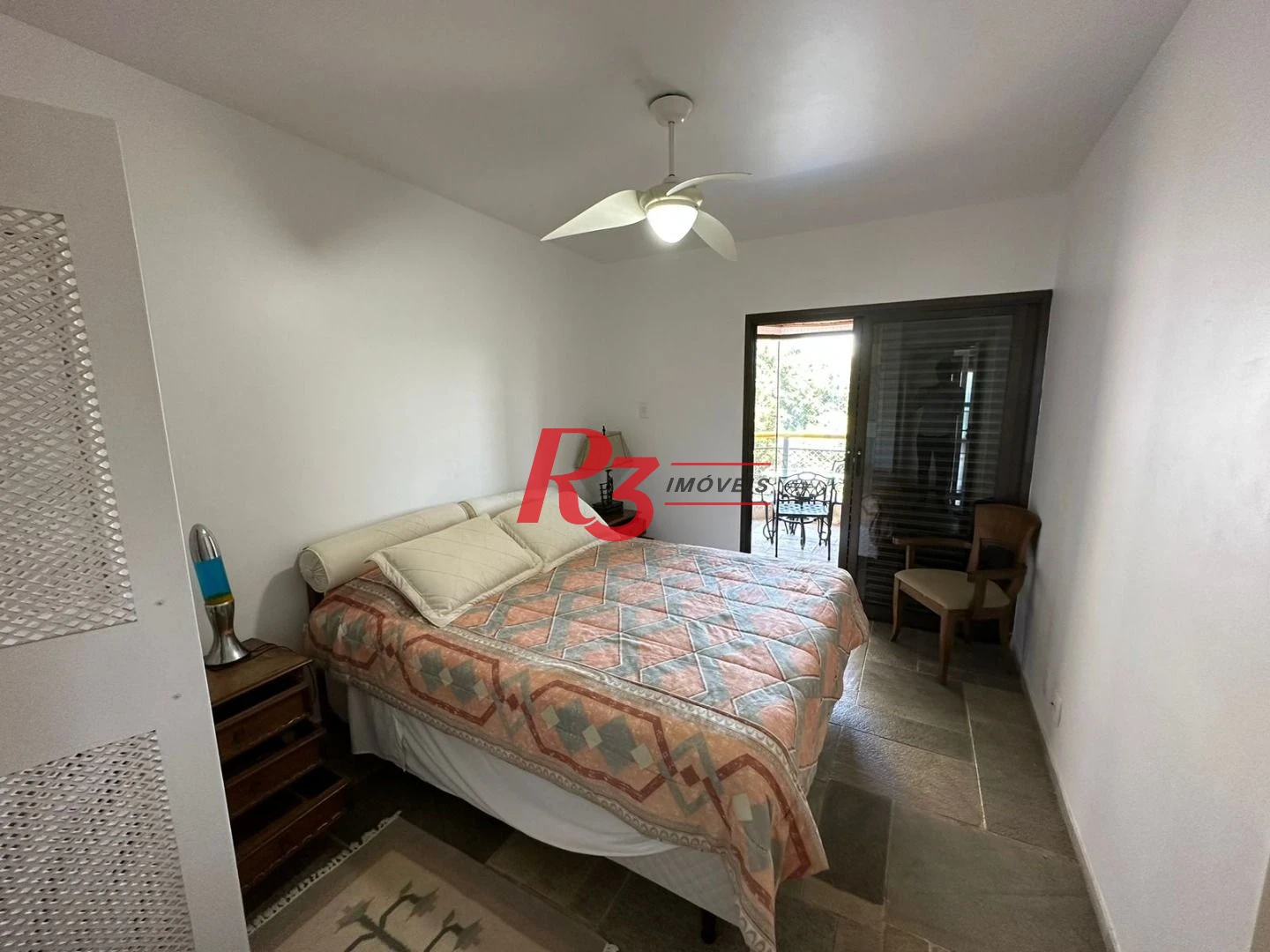 Apartamento com 3 dormitórios à venda, 162 m² por R$ 1.200.000,00 - Morro Sorocotuba - Guarujá/SP